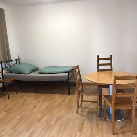 Ferienwohnung Monteurzimmer Haus Άρνσταντ Εξωτερικό φωτογραφία
